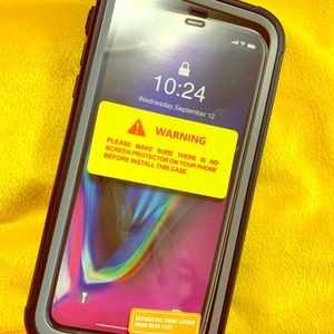 iPhone 11 Phone Case w/ built in Screen Protector